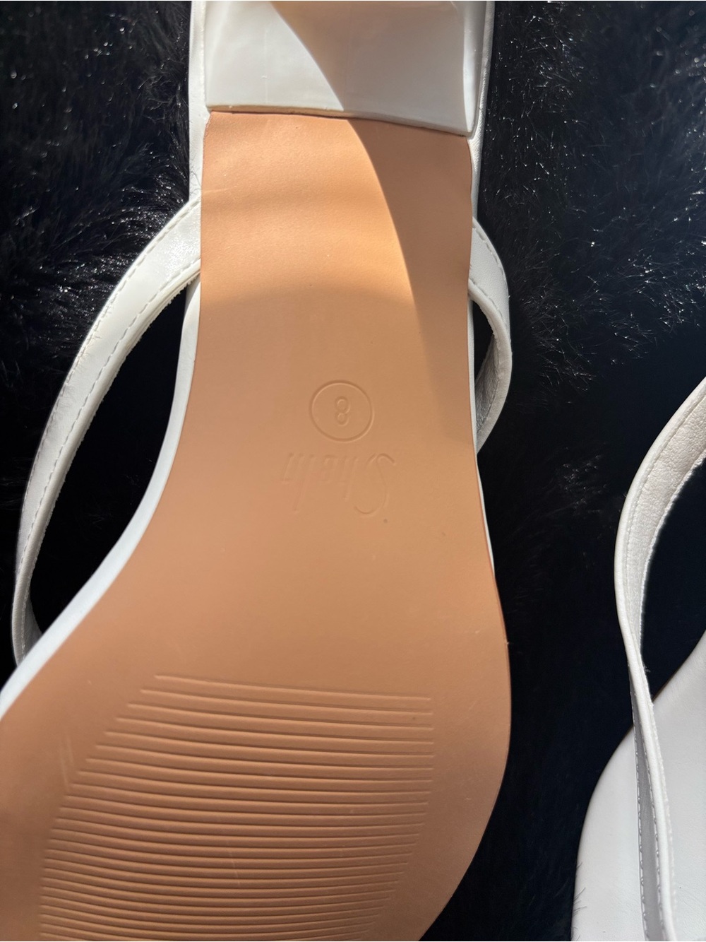 White Kitten Heel Sandals 🤍 Size 8 - Picture 9 of 10
